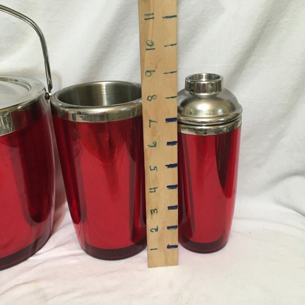 Bar Set Wine Chiller‎ Cocktail Shaker Ice Bucket Red Acrylic S.Steel Valentines